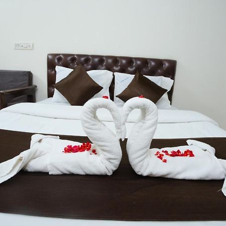 Ganesh Guest House Chennai Ngoại thất bức ảnh