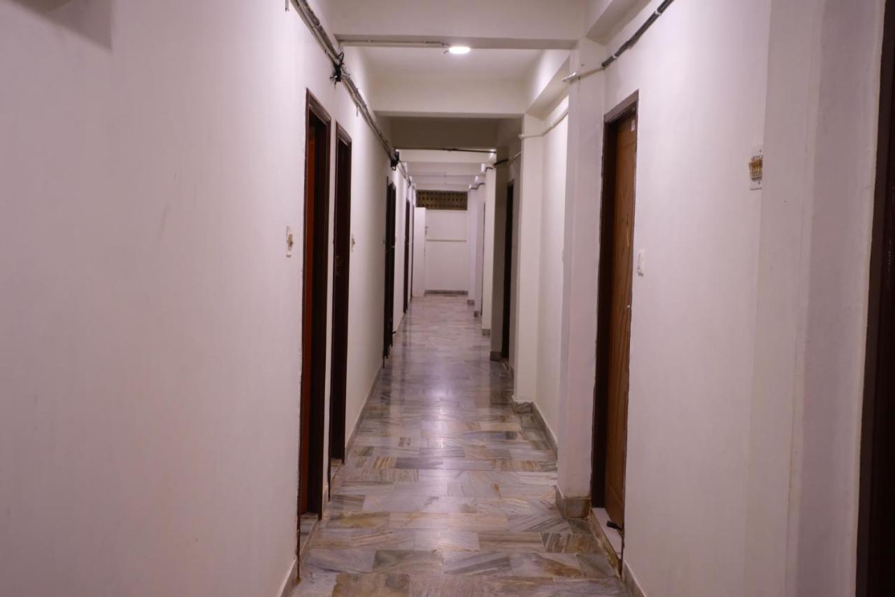 Ganesh Guest House Chennai Ngoại thất bức ảnh