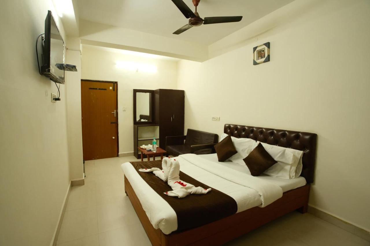 Ganesh Guest House Chennai Ngoại thất bức ảnh