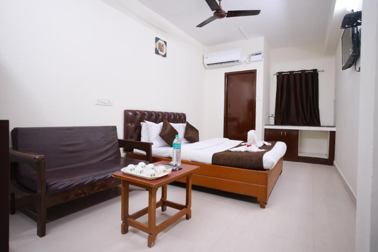 Ganesh Guest House Chennai Ngoại thất bức ảnh